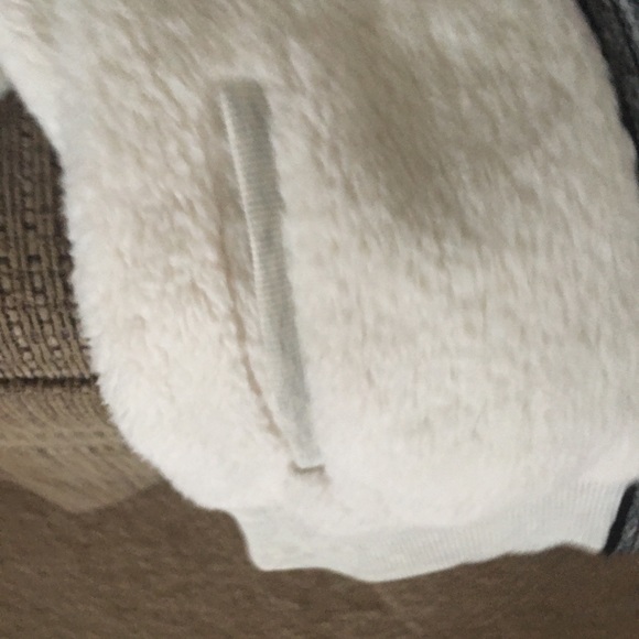 Fleece jacket - Picture 7 of 8